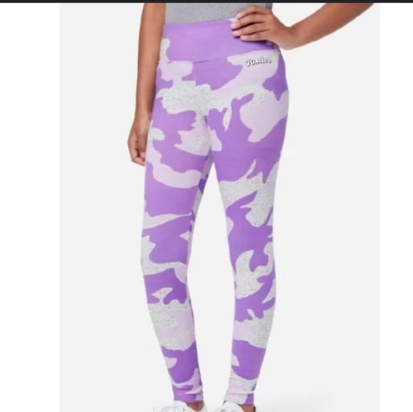 JUSTICE Meadow Violet Printed Camo Leggings Size Medium/10 - Picture 1 of 3